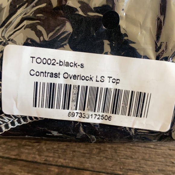 Contrast Overlook LS TOP - Picture 4 of 5